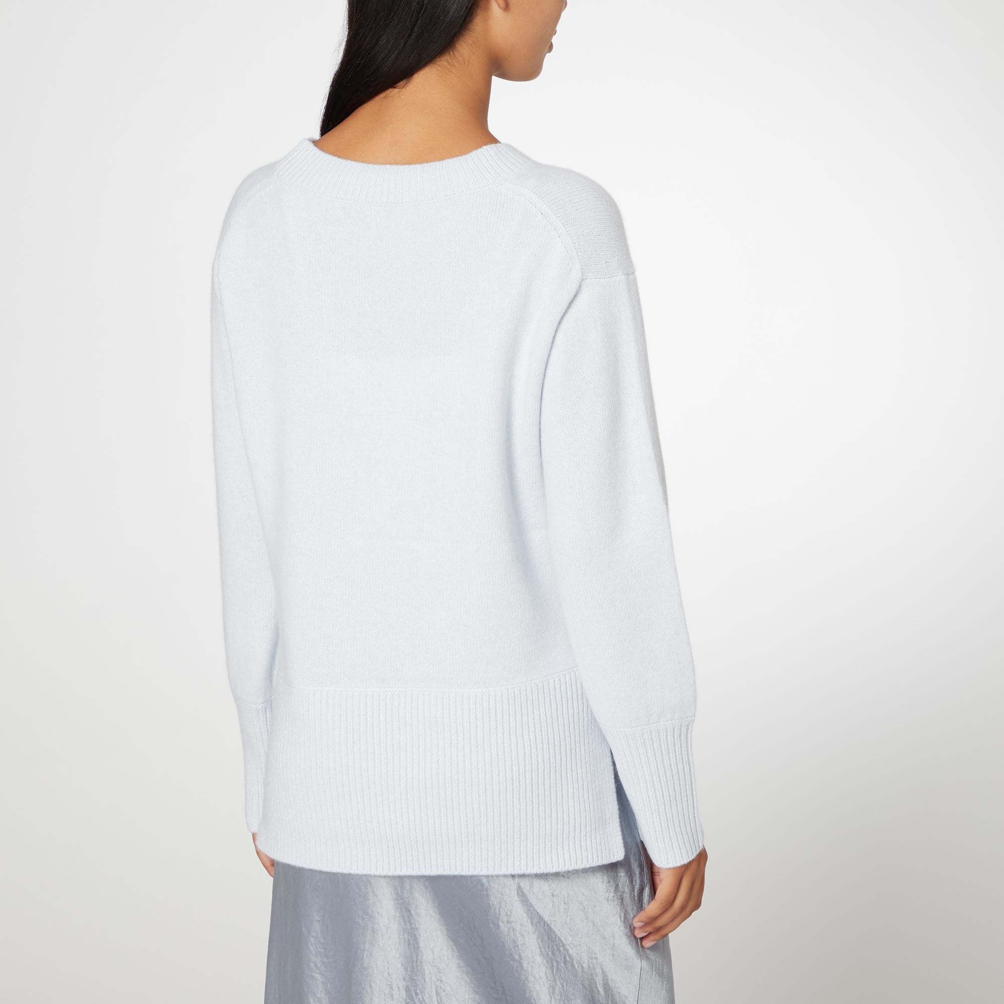 Cashmere V-neckline Sweater